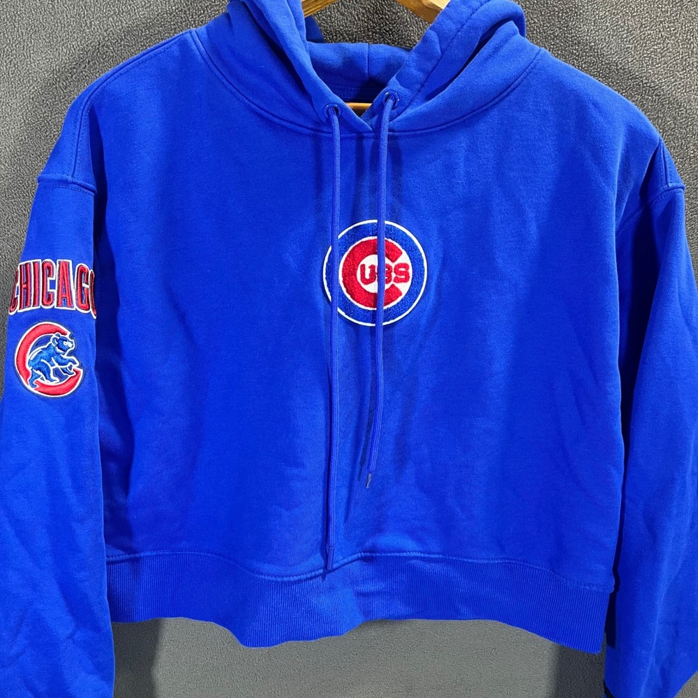 Pro Standard Chicago Cubs Cropped Hoodie Blue MLB Luxury Athletic Womens Medium